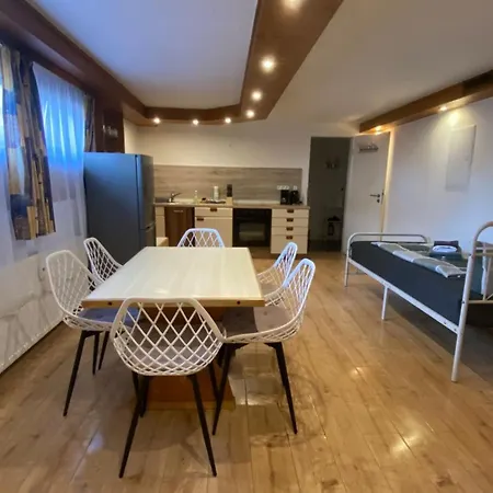 Отель Ferien & Business Hohenfels *